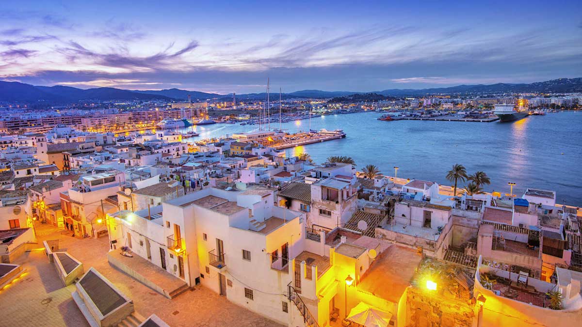 Travel to Ibiza in October: the perfect time for backpackers - Ibiza